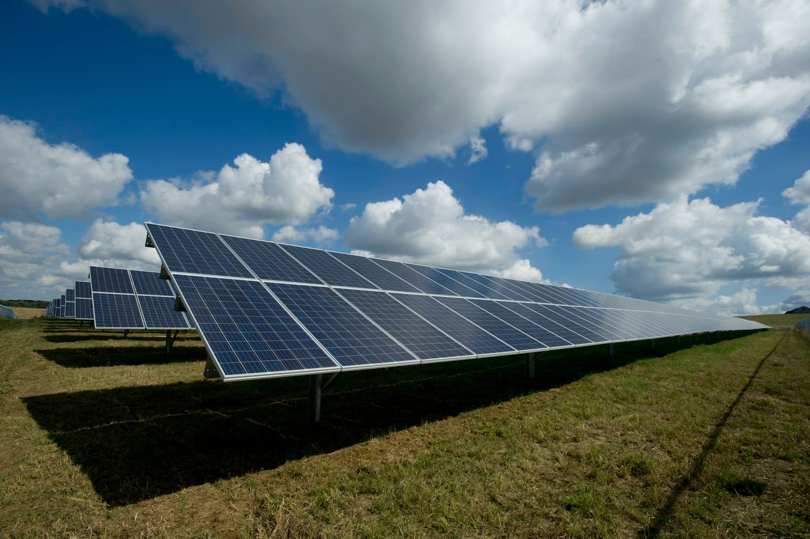 Grid-tied solar PV array under a clear sky